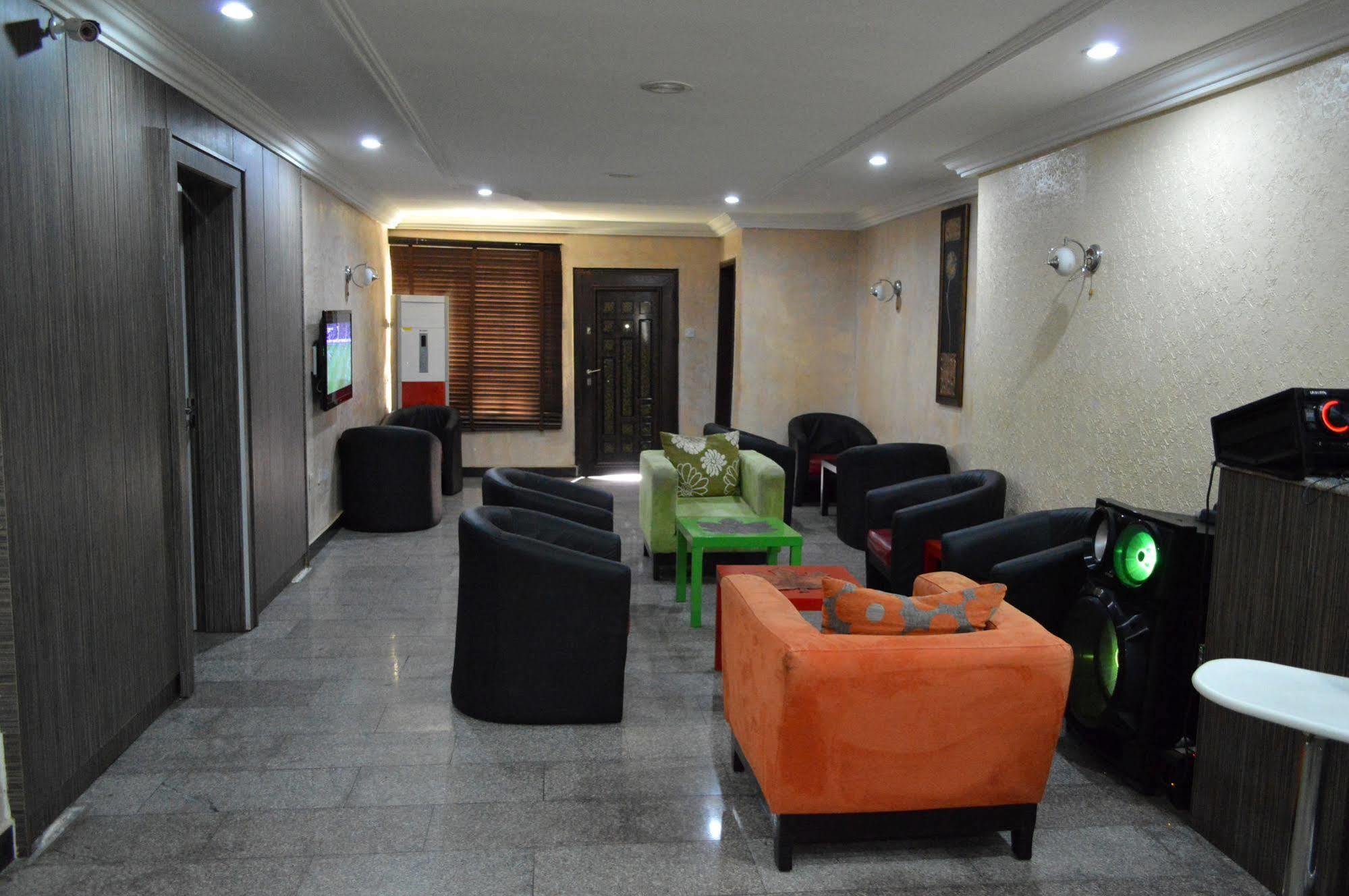 House14 Otel Mobushipe Dış mekan fotoğraf